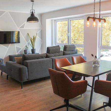 New York Apartment - Fuer Freunde & Familien, Stadtnah, Parkplatz, E-Ladestation, Gitterbox Fuer Fahrraeder, Fitnessstudio, Digitale Gaestemappe Mit Restaurant- Und Unternehmenstipps Koblenz  Eksteriør bilde