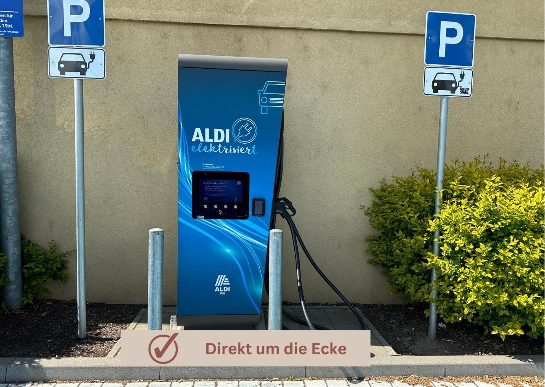 New York Apartment - Fuer Freunde & Familien, Stadtnah, Parkplatz, E-Ladestation, Gitterbox Fuer Fahrraeder, Fitnessstudio, Digitale Gaestemappe Mit Restaurant- Und Unternehmenstipps Koblenz  Eksteriør bilde